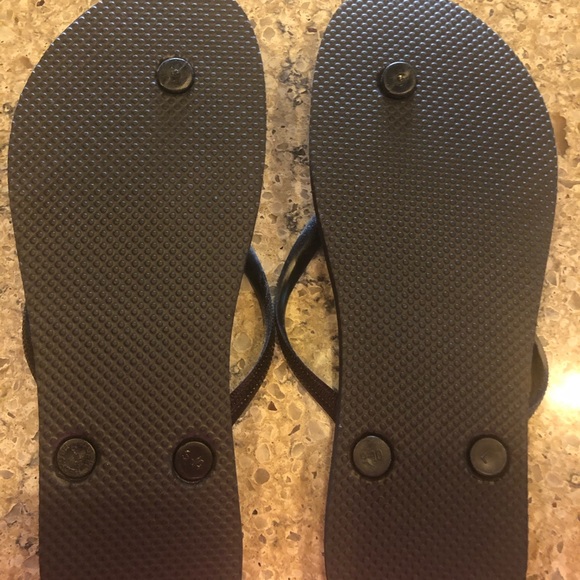 Flip flops - Picture 2 of 2